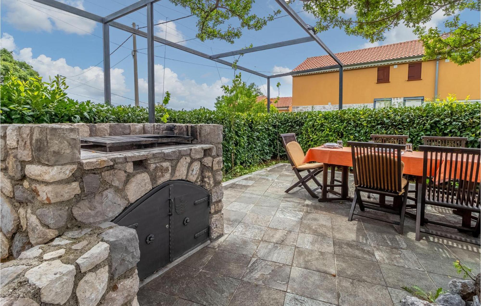 Stunning Home In Bribir With Wifi Eksteriør billede